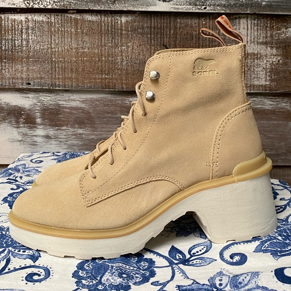 🌿NWT🌿 Sorel Hi-Line Heel Lace Boot - Picture 2 of 14